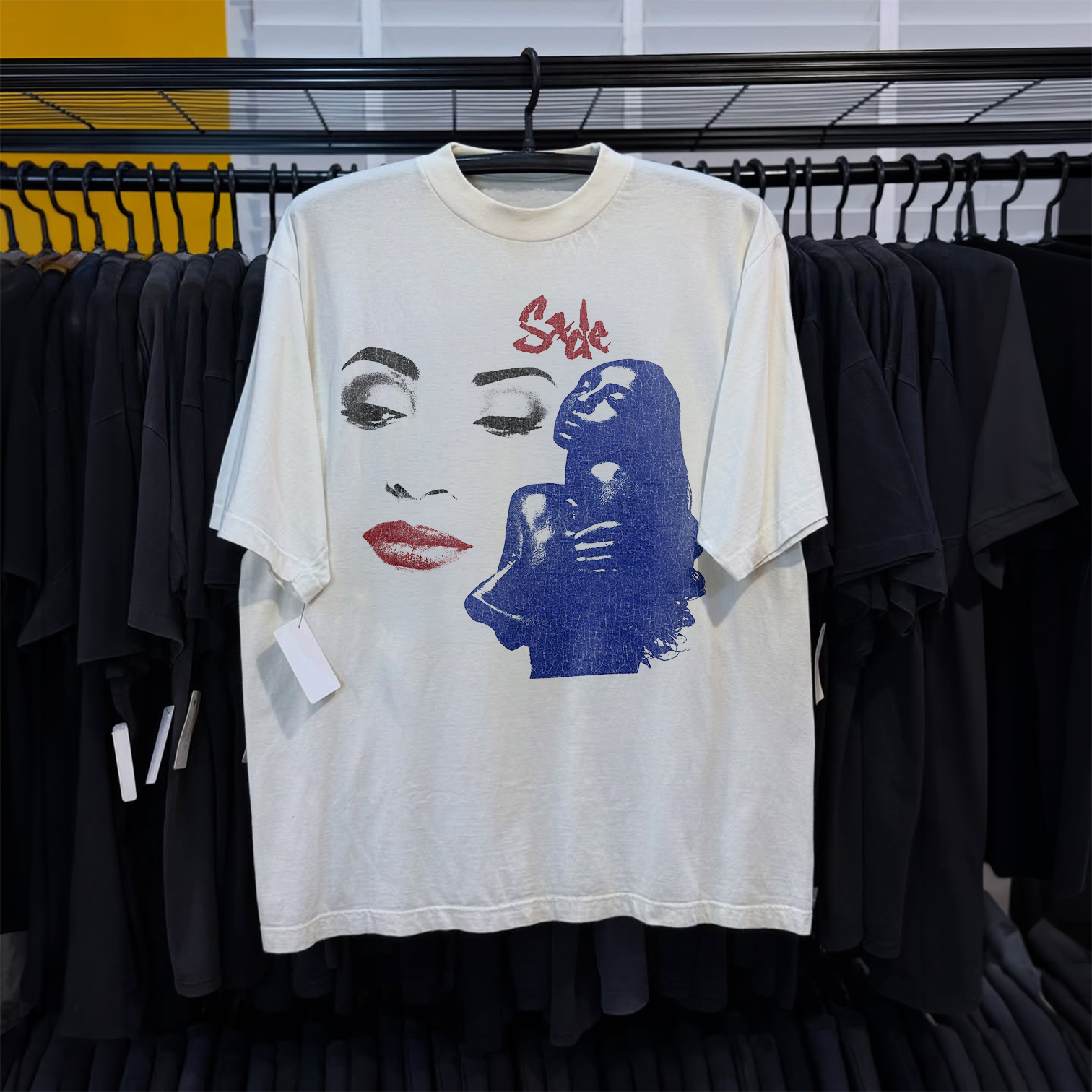 SADE LOVE DELUXE 1993 SUMMER TOUR WASHED WHITE T-SHIRT – All Over